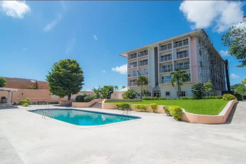 Nassau Harbour Cozy 2 Bedroom Condo Kültér fotó